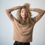 how to cut curly hair