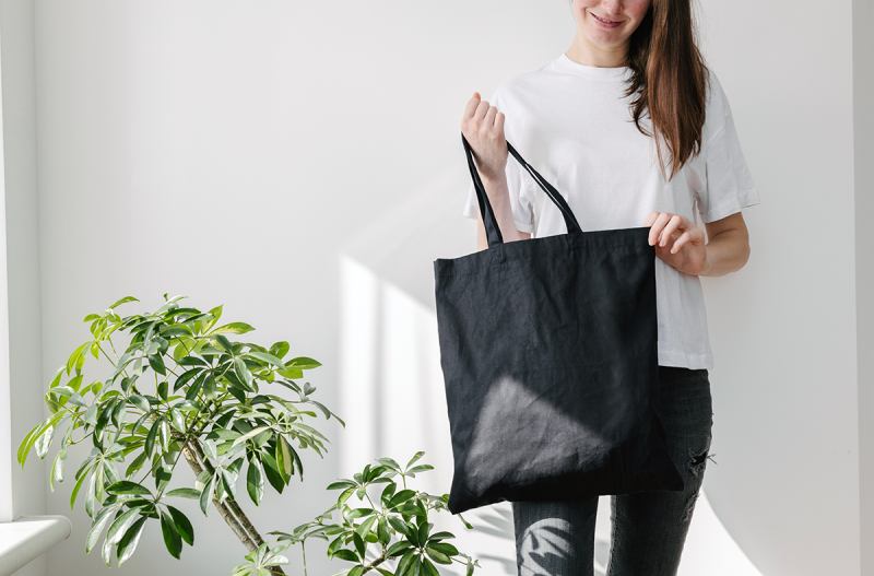 The Advantages of Eco-Friendly Tote Bags