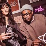 Are there gender-specific differences in eyewear?